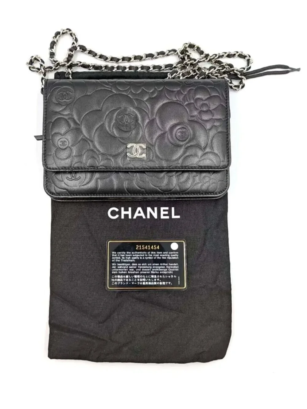 Pre-owned Chanel Camellia Embossed Lambskin Wallet On Chain Black - Picture 12 of 13